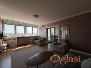 Izdajemo svetao stan od 67 m² na Novom Beogradu